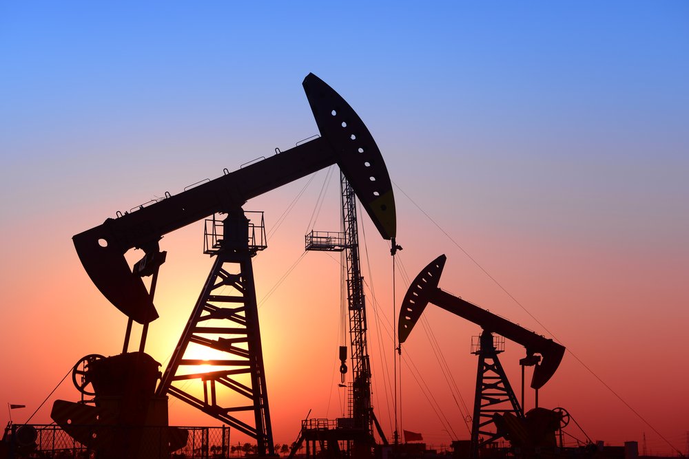 Is,Operation,Of,Pumping,Unit,,Sunset,In,Oil,Field